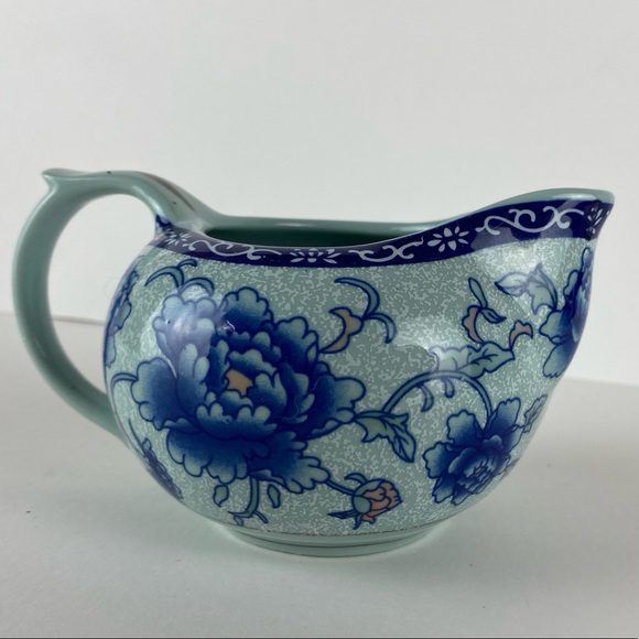 Vintage Handpainted Asian Tea set with Six small cups Milk pitcher and Sugarbowl - Picture 15 of 15